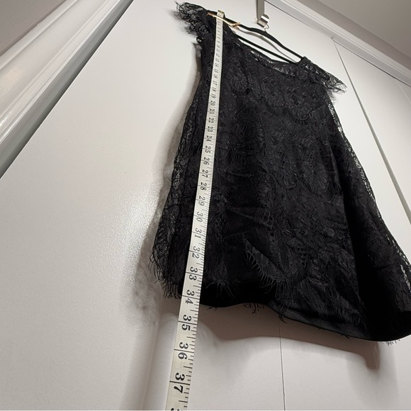 MINKPINK - Black lace overlay with slip mini short sleeve dress - Medium - Picture 10 of 10